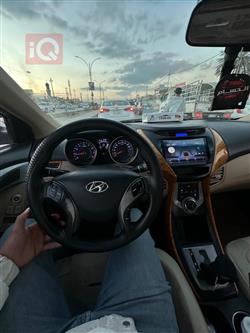 هیوندای ئەلەنترا